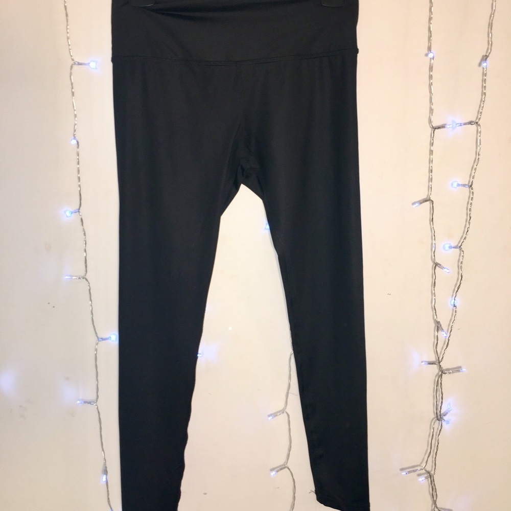 Nollie Shiny Luxury Yoga Leggings
